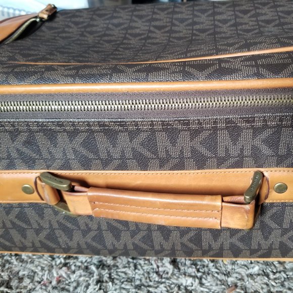 Michael Kors Vintage TrolleySuitcase